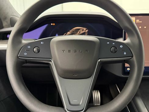 Used 2024 Tesla Model S Plaid image 20