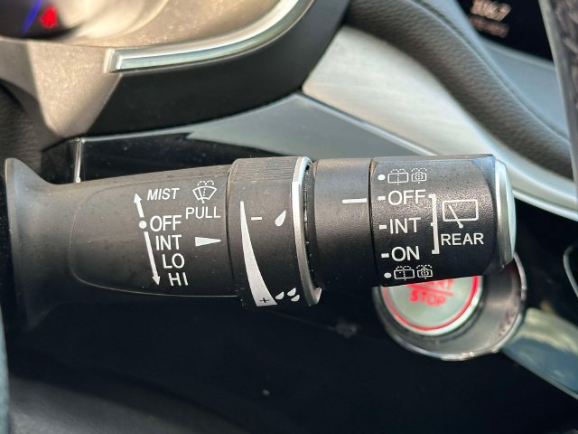 Used 2023 Acura MDX SH-AWD image 30