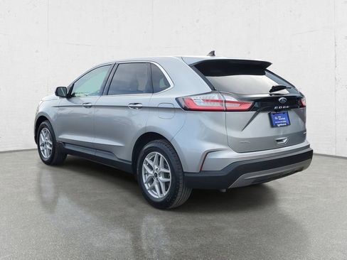 Certified 2024 Ford Edge SEL image 5