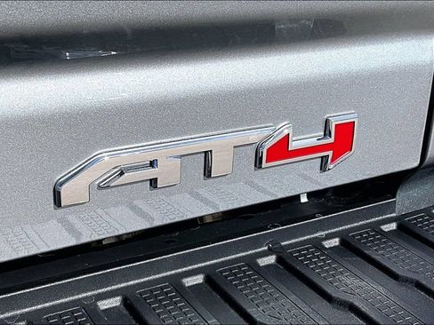 New 2026 GMC Sierra 2500 AT4 w/ AT4 Premium Plus Package AWD/4WD image 31