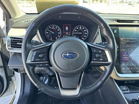 Used 2021 Subaru Outback Limited image 14