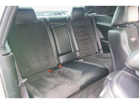 Used 2015 Dodge Challenger R/T Scat Pack w/ Leather Interior Group image 17