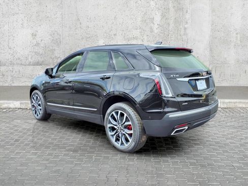 New 2025 Cadillac XT5 Sportv w/ Technology Package image 9