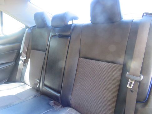 Used 2017 Toyota Corolla LE image 22