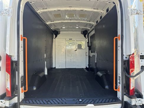 Used 2019 Ford Transit 150 148 Medium Roof image 5