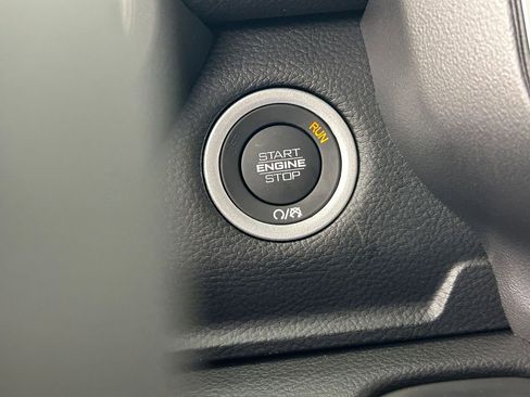 New 2026 RAM 1500 Laramie AWD/4WD image 23