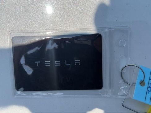 Used 2024 Tesla Model 3 Performance AWD/4WD image 16