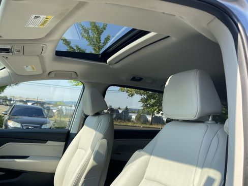 Used 2025 Honda Odyssey EX-L image 20