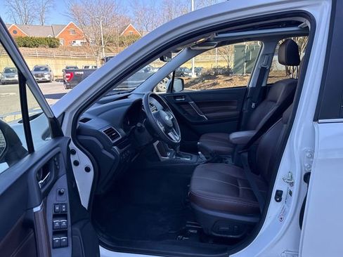 Used 2018 Subaru Forester 2.5i Touring image 9
