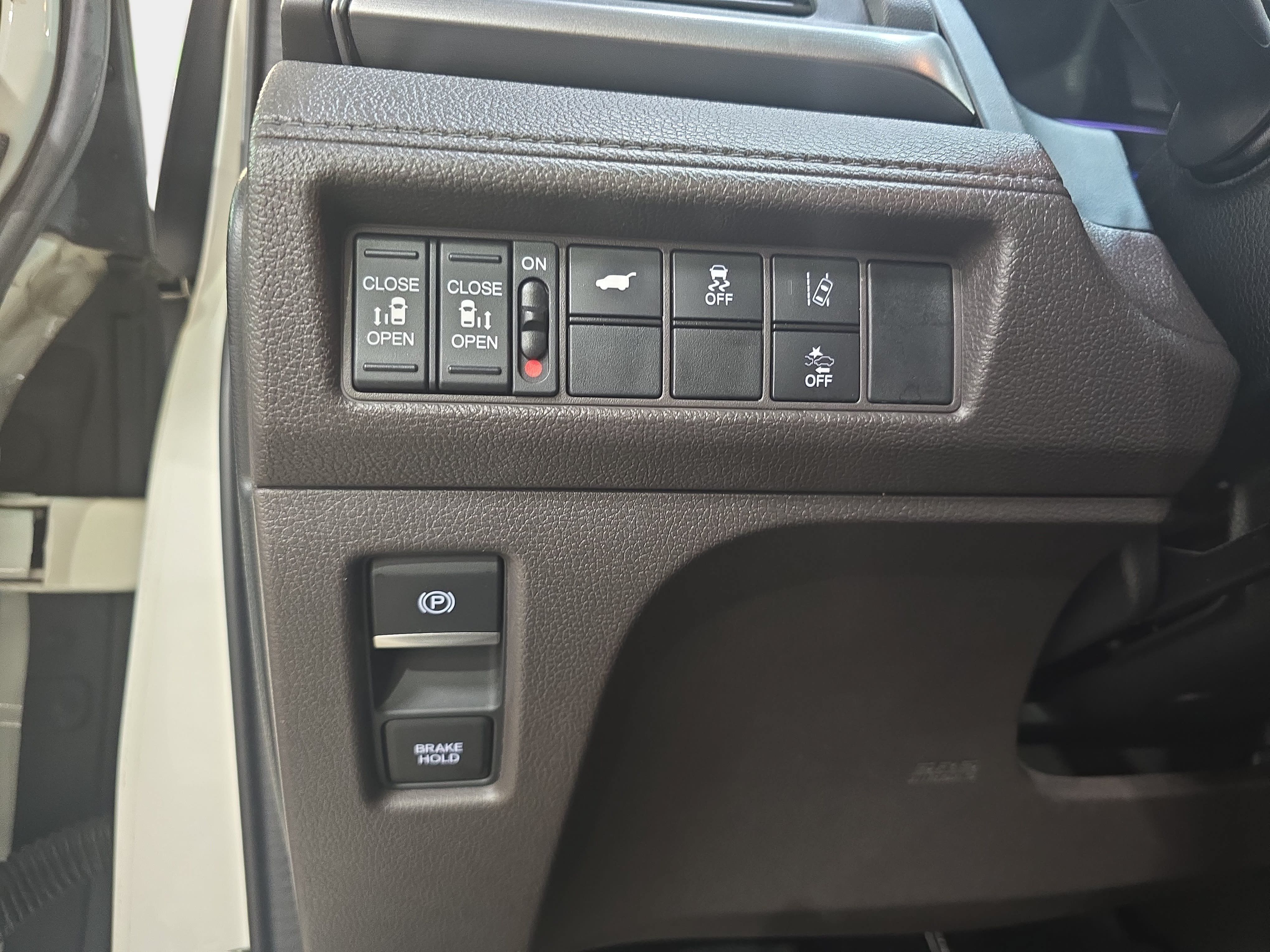Used 2018 Honda Odyssey EX-L image 23