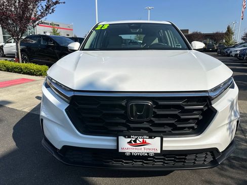 Used 2023 Honda CR-V LX image 8