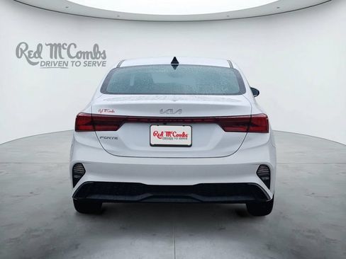 Used 2023 Kia Forte LXS FWD image 4