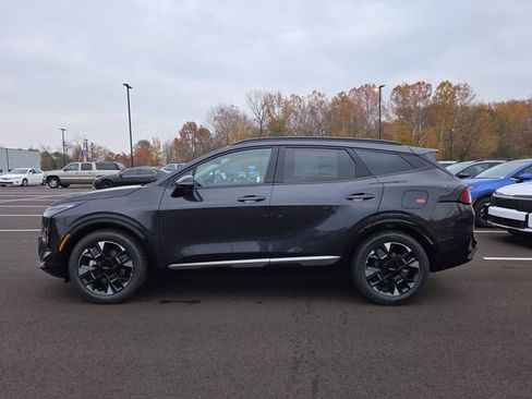 New 2026 Kia Sportage SX image 2