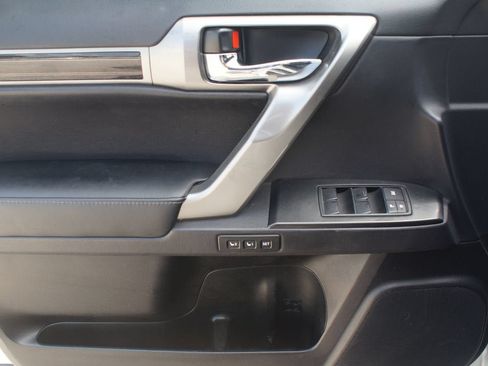Used 2023 Lexus GX 460 Premium w/ Premium Package AWD/4WD image 29