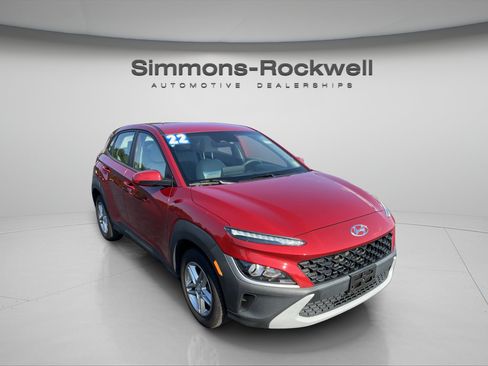 Used 2022 Hyundai Kona SE AWD/4WD image 7