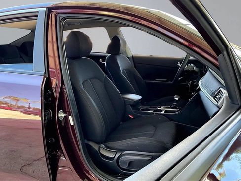 Used 2019 Kia Optima LX FWD image 25