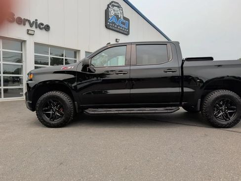 Used 2020 Chevrolet Silverado 1500 Custom Trail Boss w/ Custom Convenience Package AWD/4WD image 27
