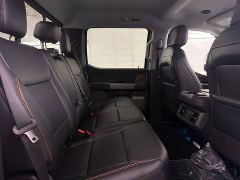 New 2026 Ford F350 Lariat w/ Lariat Ultimate Package AWD/4WD image 28