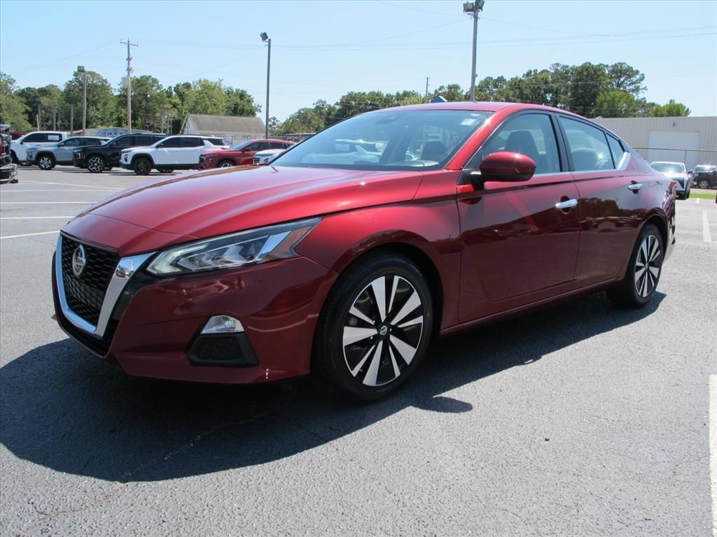 Used 2022 Nissan Altima 2.5 SV FWD image 8