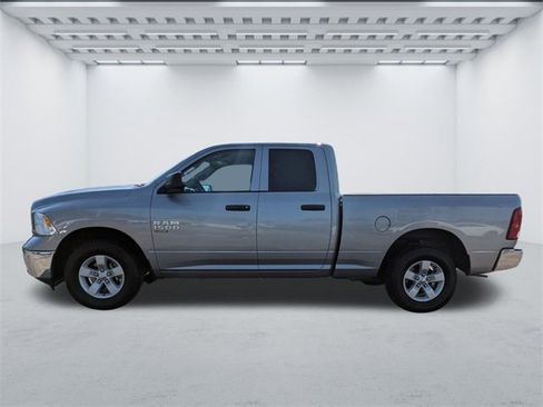 Used 2024 RAM 1500 Classic SLT image 7