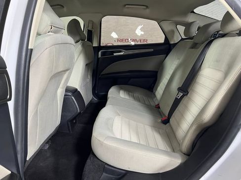 Used 2020 Ford Fusion S FWD image 23