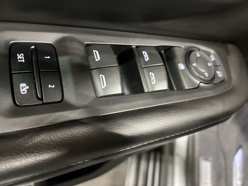 Used 2023 Chevrolet Tahoe LT AWD/4WD image 30