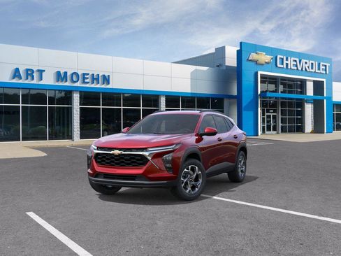 New 2026 Chevrolet Trax LT FWD image 8