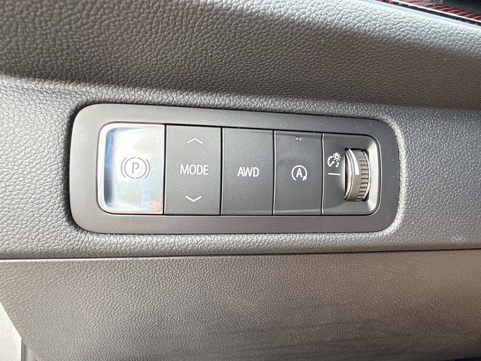 Used 2026 Chevrolet Traverse Z71 w/ Enhanced Driving Package AWD/4WD image 30
