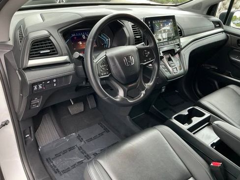 Used 2023 Honda Odyssey EX-L image 19