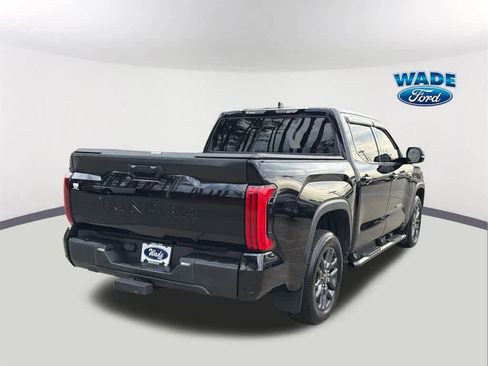 Used 2022 Toyota Tundra SR5 w/ SR5 Premium Package image 5