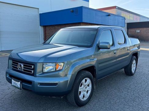 Used 2006 Honda Ridgeline RTS image 3