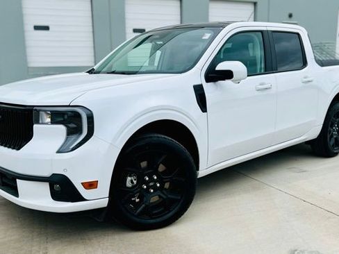 New 2025 Ford Maverick Lobo image 1