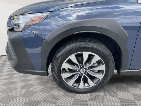 Used 2024 Subaru Outback Limited AWD/4WD image 7
