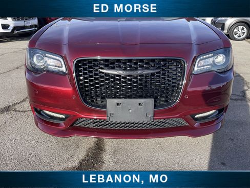 Used 2023 Chrysler 300 Touring L image 29