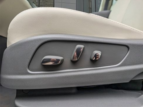 New 2025 Cadillac XT5 Premium Luxury image 15