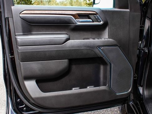 Used 2023 GMC Sierra 1500 Elevation image 8