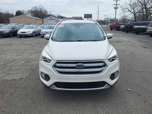 Used 2017 Ford Escape Titanium AWD/4WD image 4