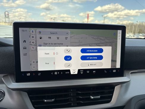 New 2026 Ford Explorer Active w/ Active Comfort Package image 19