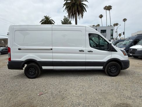 Used 2023 Ford E-Transit Medium Roof RWD image 3