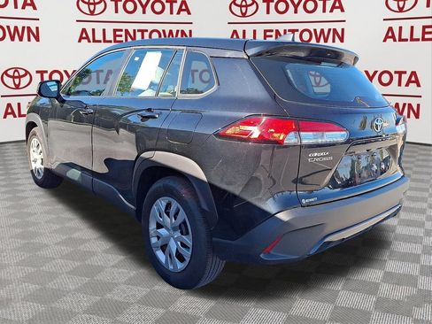 Used 2025 Toyota Corolla Cross L FWD image 4