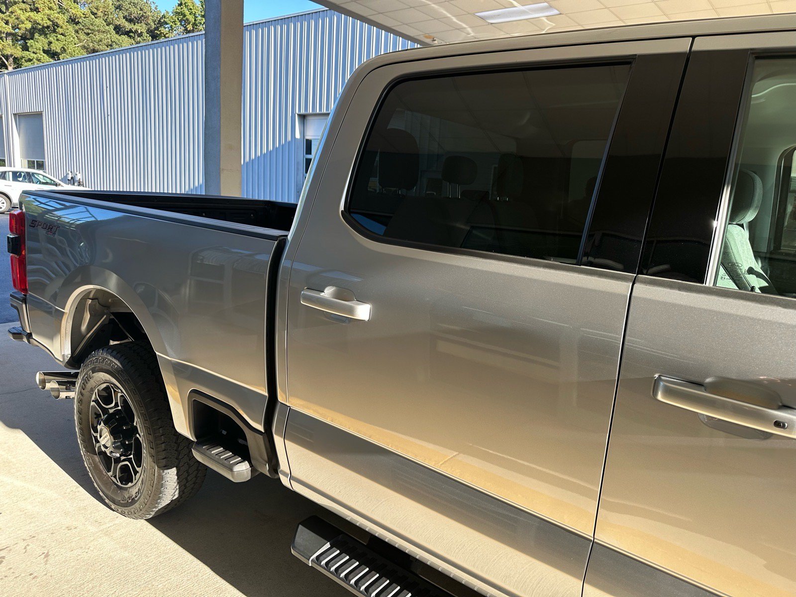 Used 2023 Ford F250 XLT w/ XLT Premium Package AWD/4WD image 10