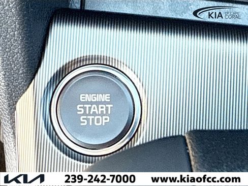 New 2026 Kia Sportage EX w/ EX Panorama Roof Package image 35