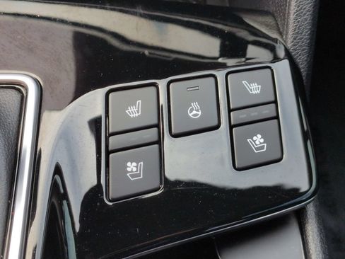 Certified 2025 Kia Sportage X-Pro Prestige AWD/4WD image 30