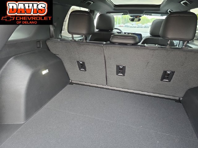New 2027 Chevrolet Equinox LT w/ Convenience Package II AWD/4WD image 13