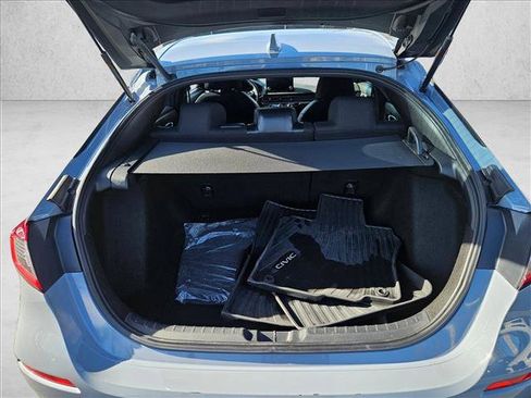 Used 2022 Honda Civic Sport image 6