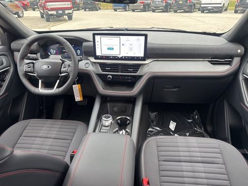 New 2026 Ford Explorer ST-Line w/ ST-Line Street Pack image 19