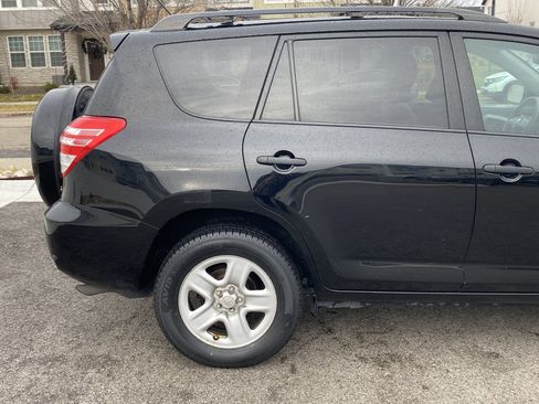 Used 2012 Toyota RAV4 4WD image 6