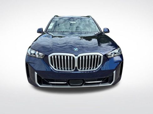 New 2026 BMW X5 xDrive50e w/ Executive Package AWD/4WD image 8