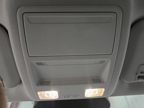 Used 2023 Ford Escape Platinum AWD/4WD image 27