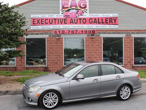 Used 2009 Mercedes-Benz C 300 4MATIC Sedan image 1